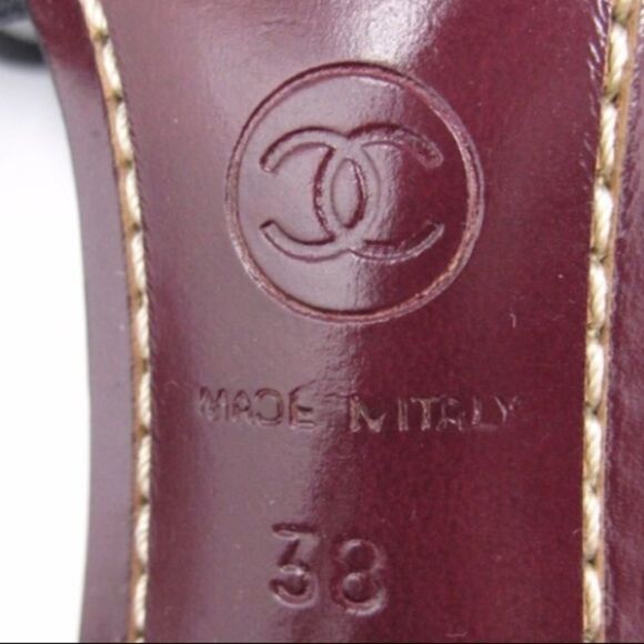 Chanel Leather Pumps Heels - Picture 8 of 8